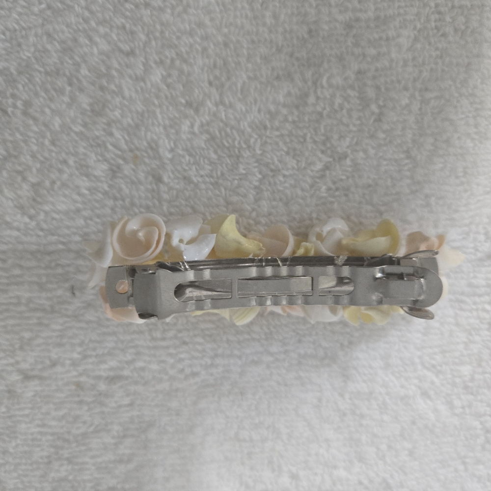 Sea Shell Bow - Picture 4 of 5